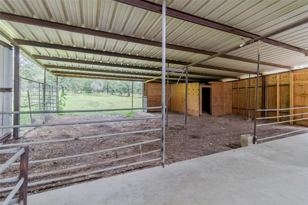 771 Hillje Road Kingsbury, TX 78638
