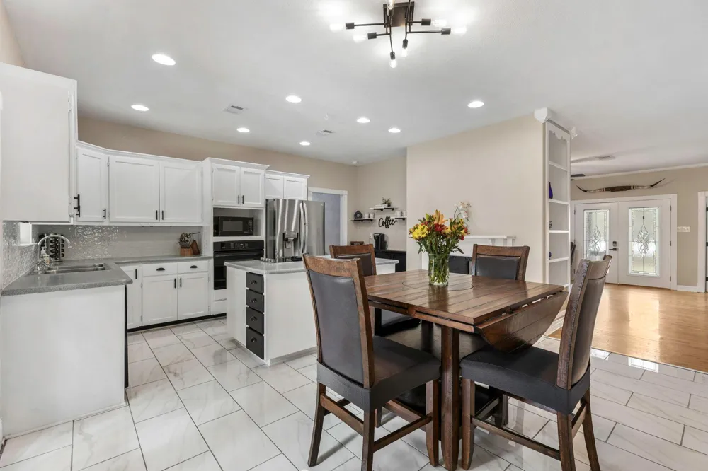 771 Hillje Road Kingsbury, TX 78638
