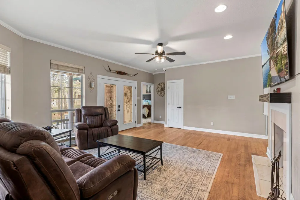 771 Hillje Road Kingsbury, TX 78638