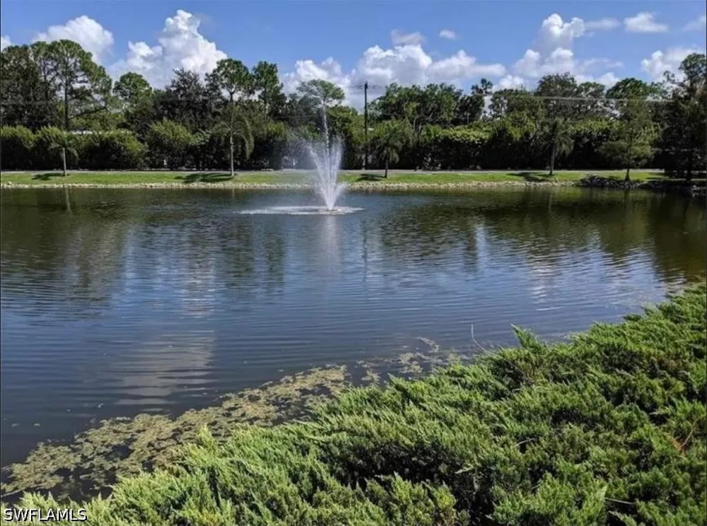Amanda Lane #7 Naples, FL 34109