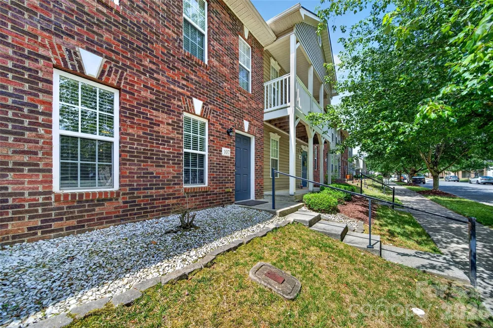 140 Locomotive Lane #107 Mooresville, NC 28115