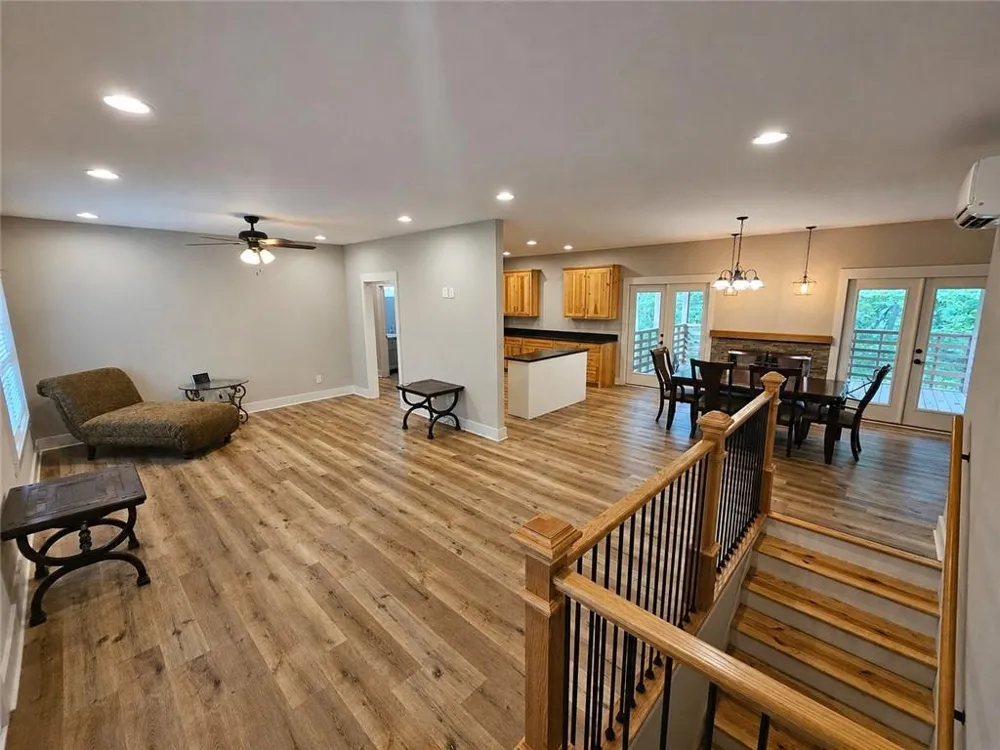 330 Glenridge Drive Cleveland, GA 30528