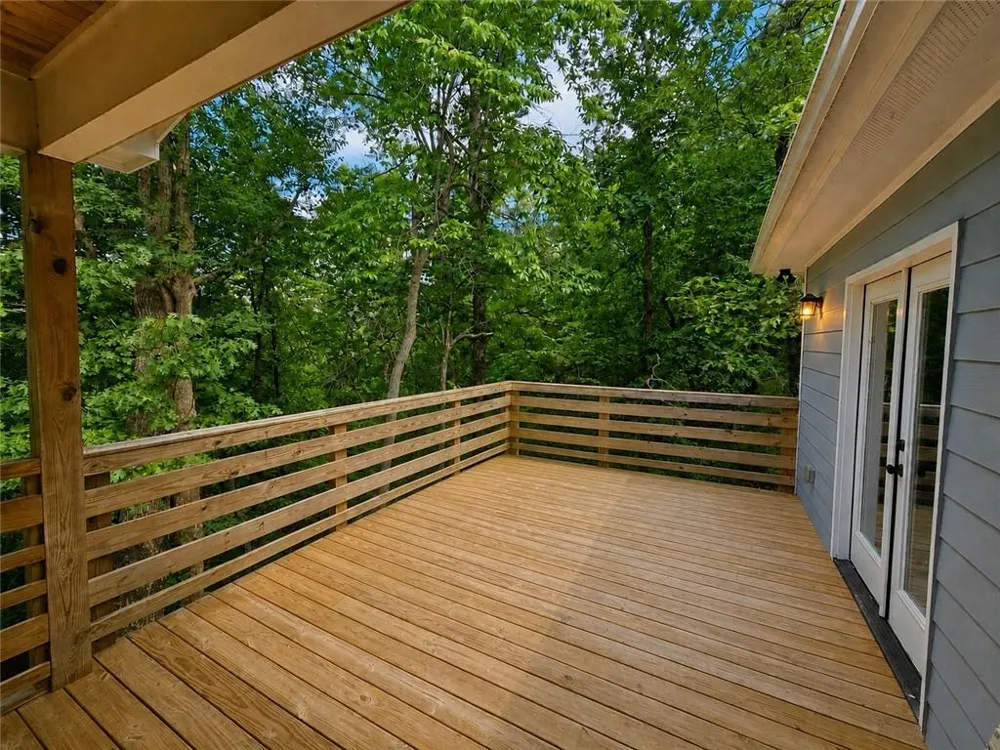330 Glenridge Drive Cleveland, GA 30528
