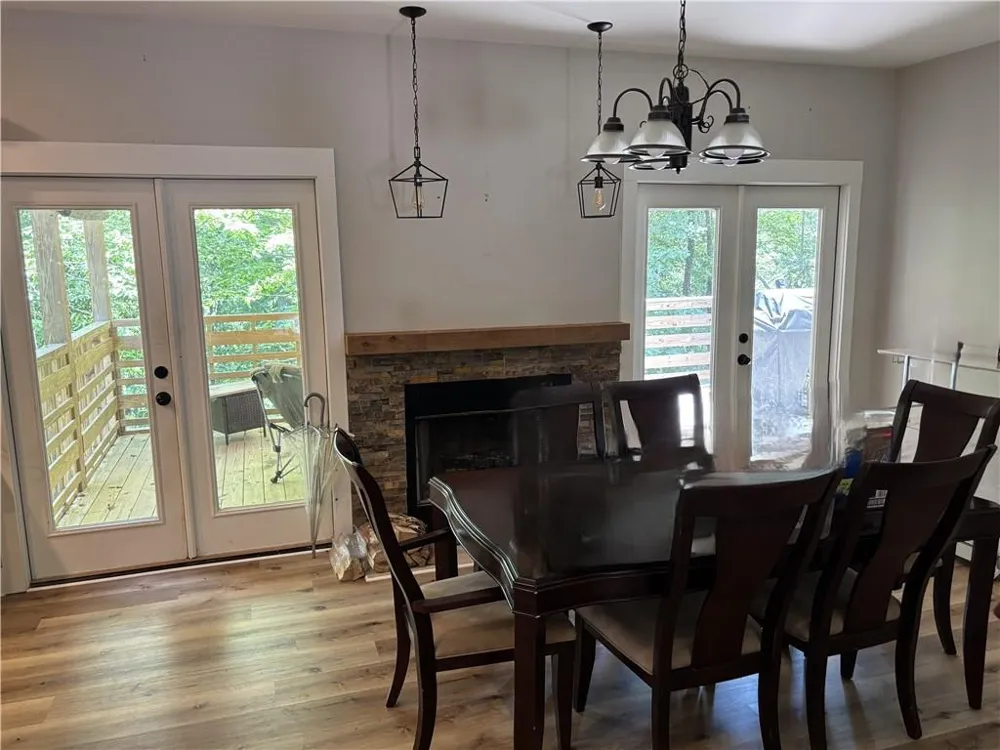 330 Glenridge Drive Cleveland, GA 30528