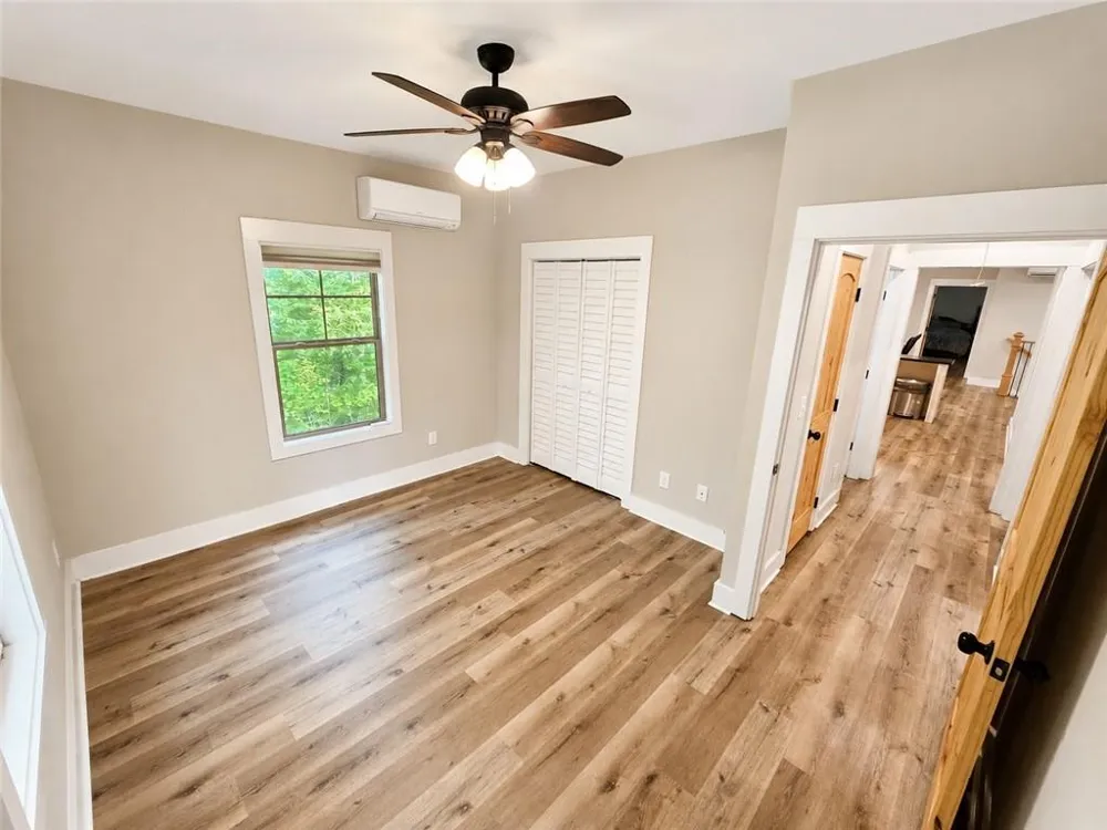 330 Glenridge Drive Cleveland, GA 30528