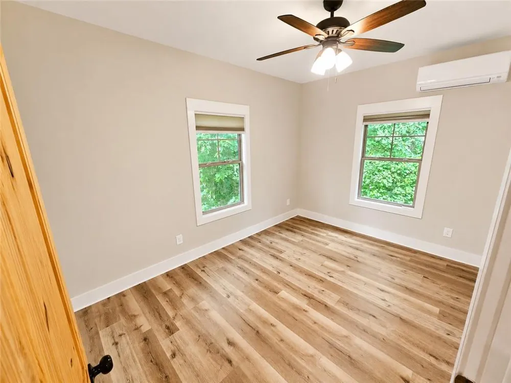 330 Glenridge Drive Cleveland, GA 30528