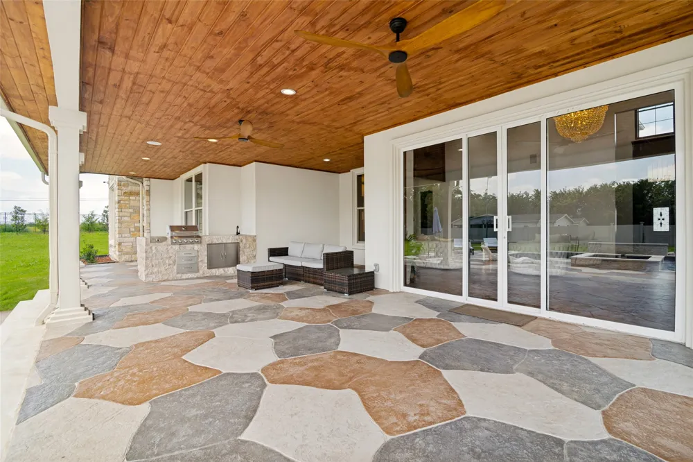 1020 Kingsbridge Lane McLendon Chisholm, TX 75032