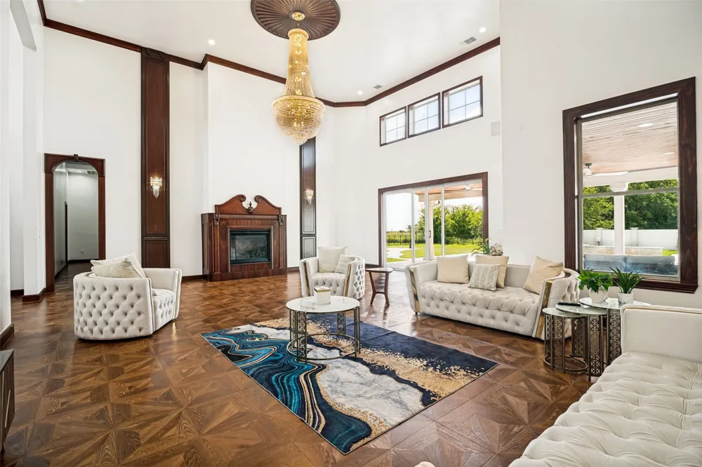1020 Kingsbridge Lane McLendon Chisholm, TX 75032