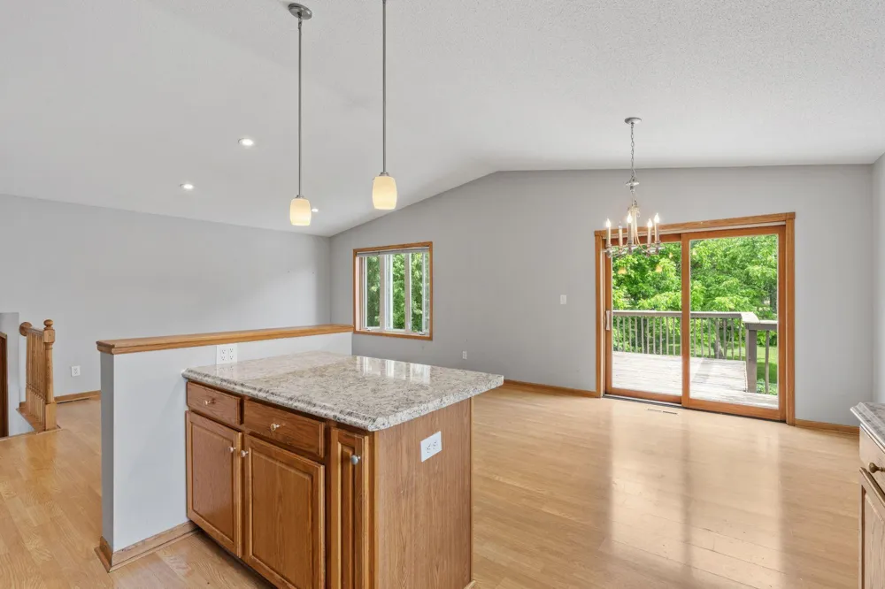 114 Lillie Lane SE Pine Island, MN 55963