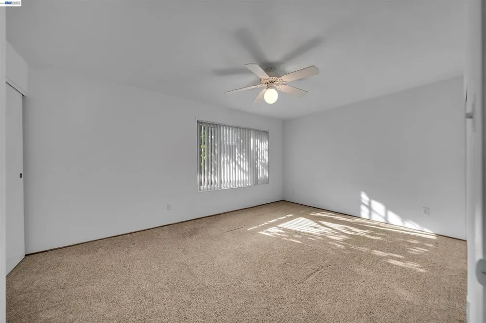 8848 La Riviera Dr #B Sacramento, CA 95826