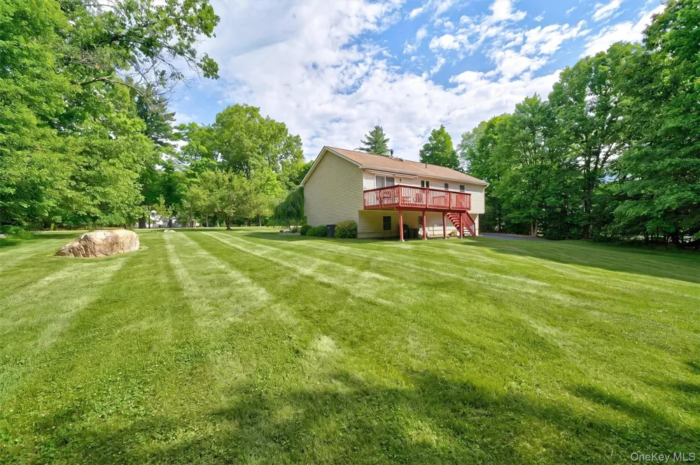 1019 Benjamin Vankeuren Drive Pine Bush, NY 12566