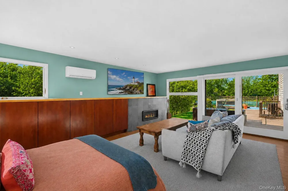 160 Sound Drive Greenport, NY 11944