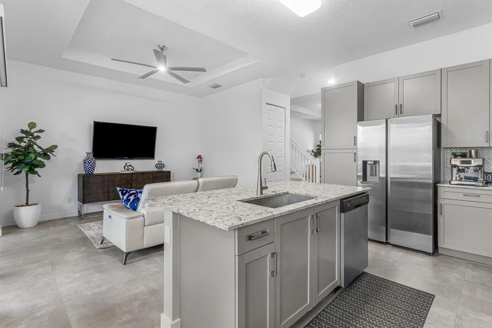 610 Pioneer Way Royal Palm Beach, FL 33411