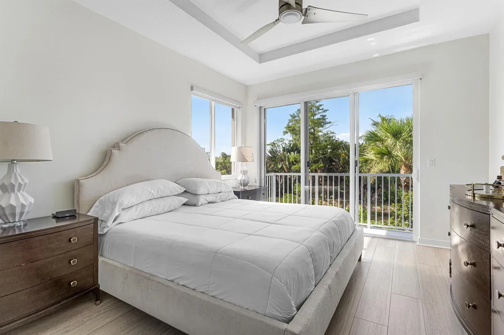 610 Pioneer Way Royal Palm Beach, FL 33411