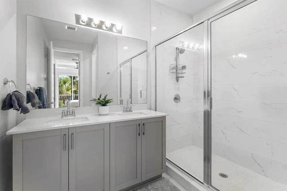 610 Pioneer Way Royal Palm Beach, FL 33411