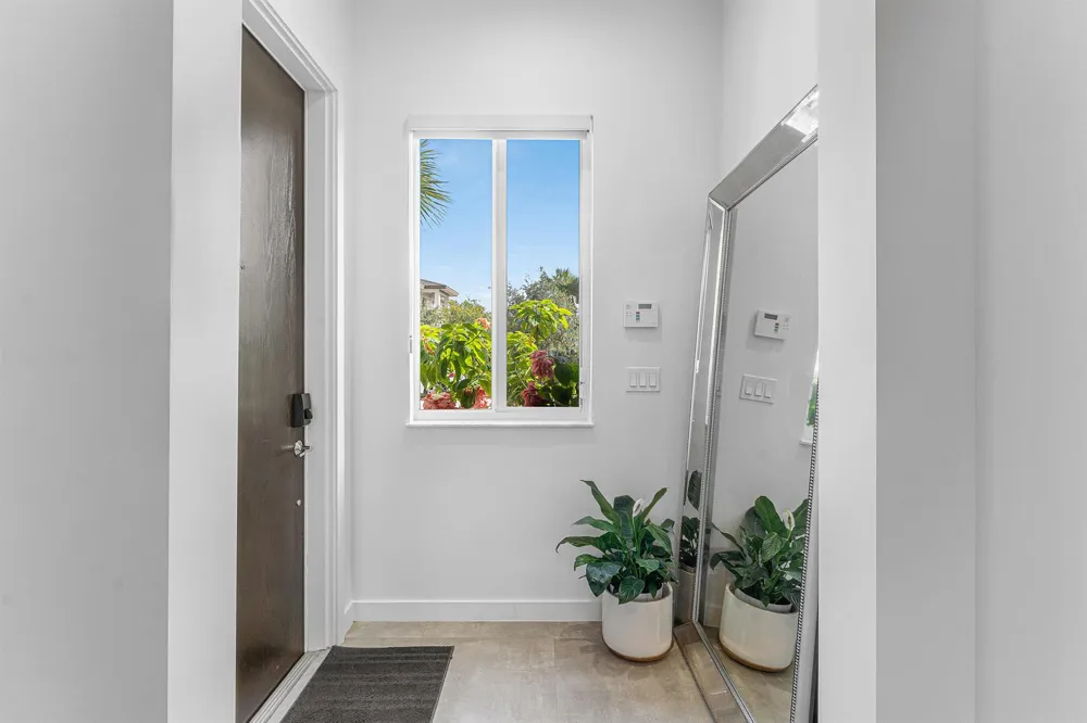 610 Pioneer Way Royal Palm Beach, FL 33411