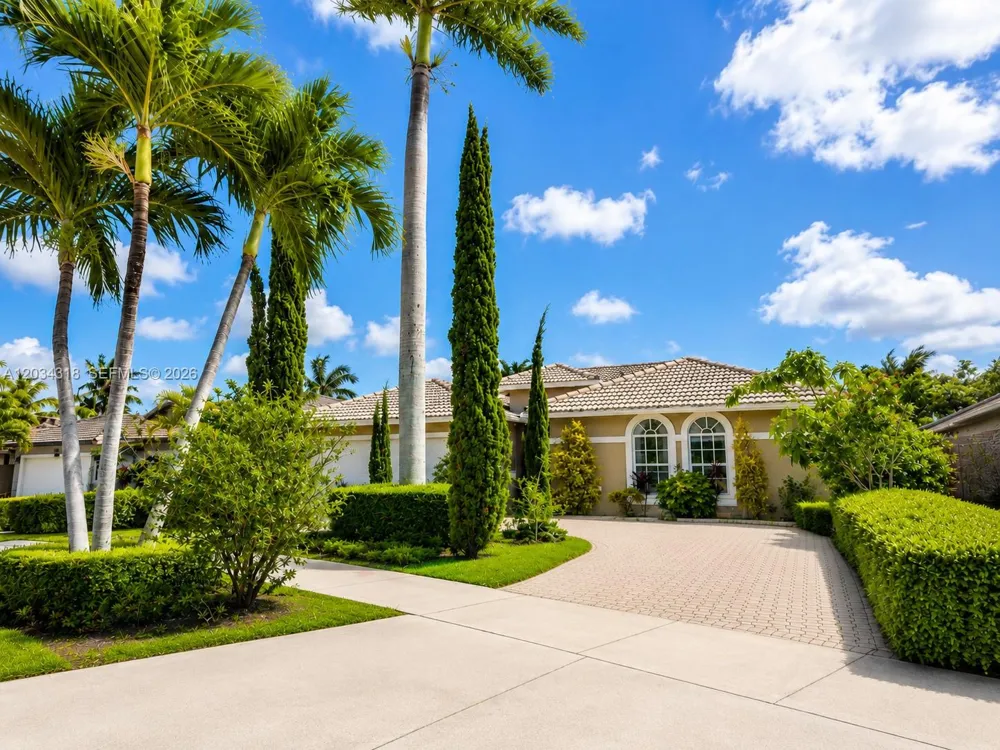 14856 SW 179th St Miami, FL 33187