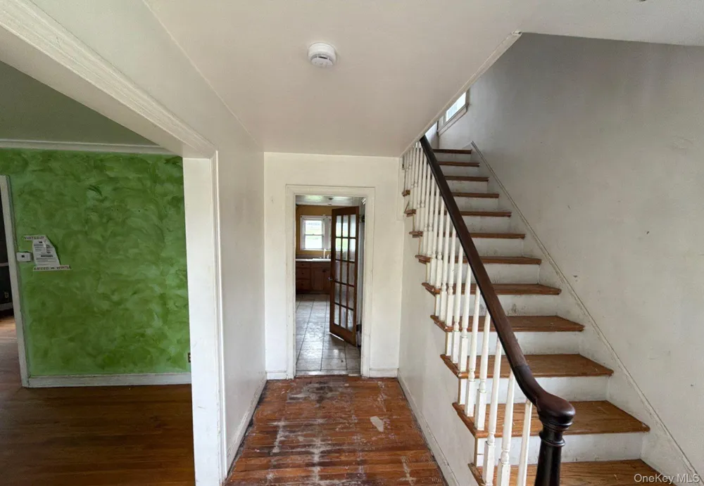 79 Elmwood Avenue Hempstead, NY 11550