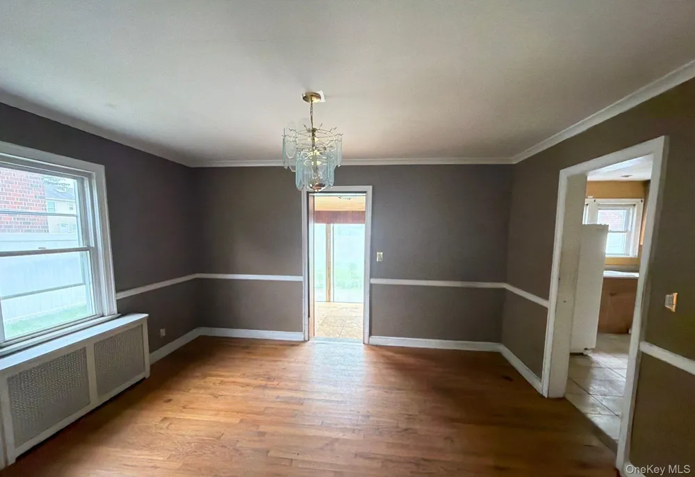 79 Elmwood Avenue Hempstead, NY 11550