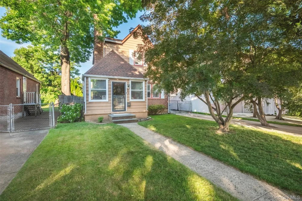 8415 253rd Street Bellerose, NY 11426