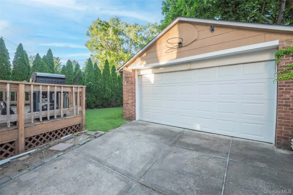 8415 253rd Street Bellerose, NY 11426