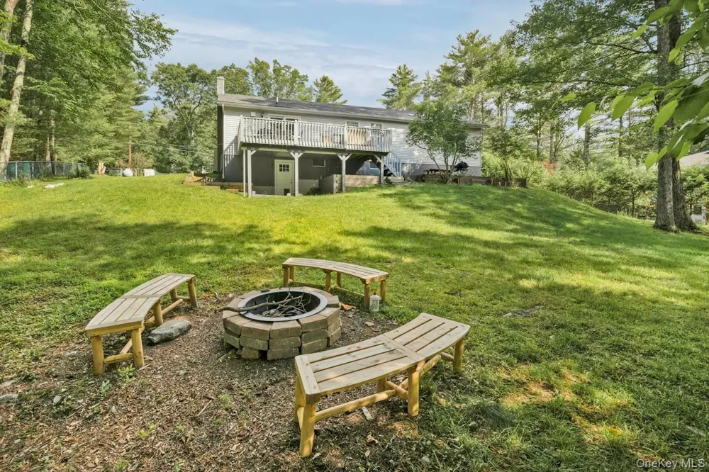 39 Pitio Road Glen Spey, NY 12737