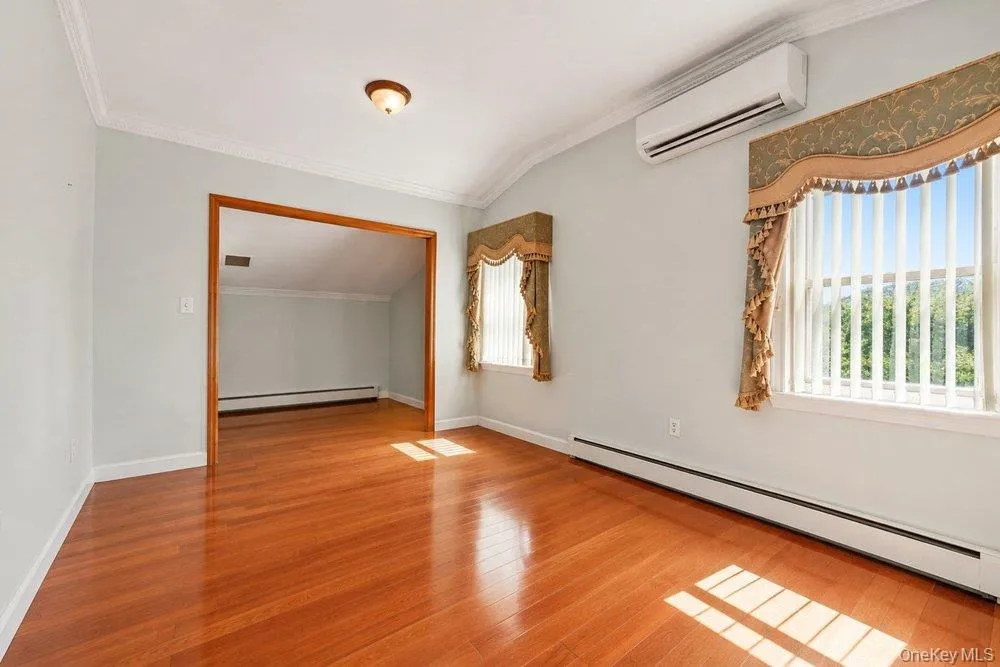 Address Not Shown Rosedale, NY 11422
