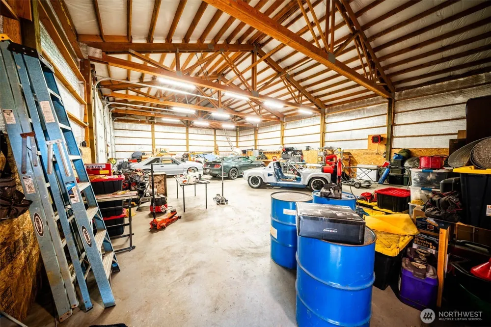966 Lookout Road Castle Rock, WA 98611