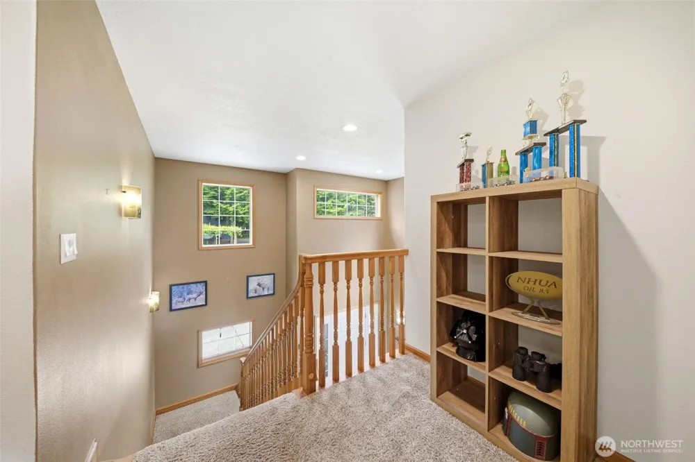 966 Lookout Road Castle Rock, WA 98611