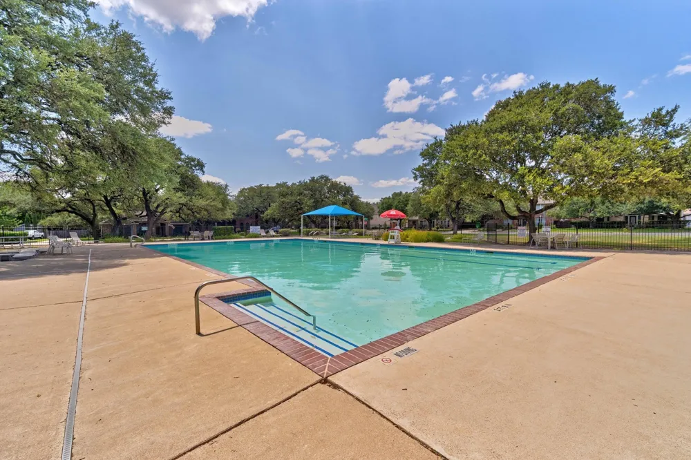 4030 Shavano Drive Austin, TX 78749
