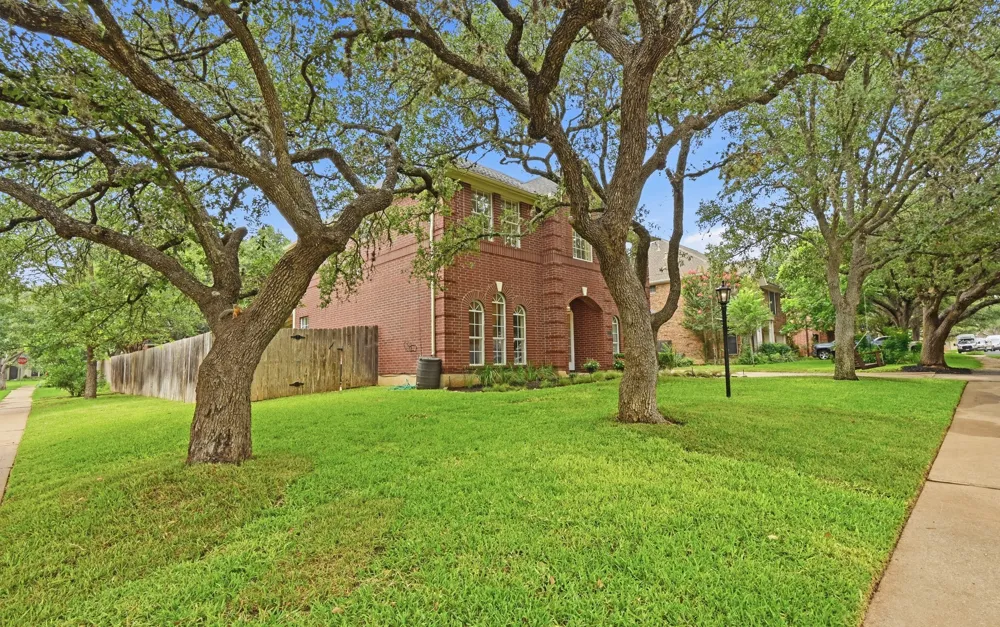4030 Shavano Drive Austin, TX 78749