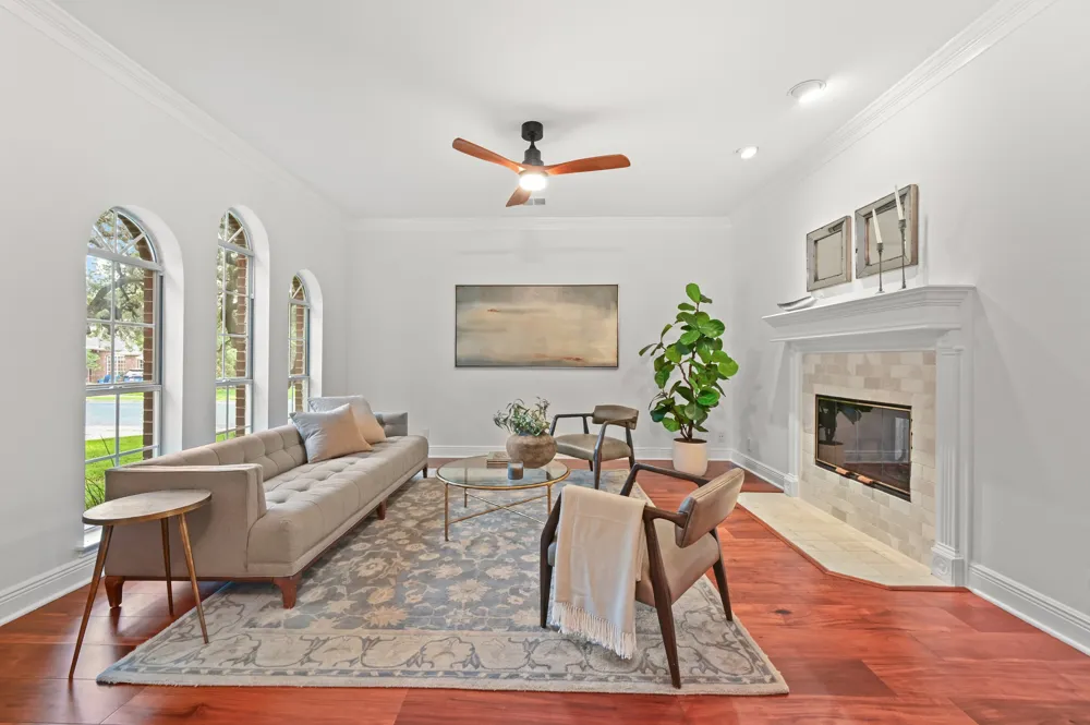4030 Shavano Drive Austin, TX 78749