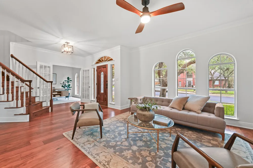 4030 Shavano Drive Austin, TX 78749
