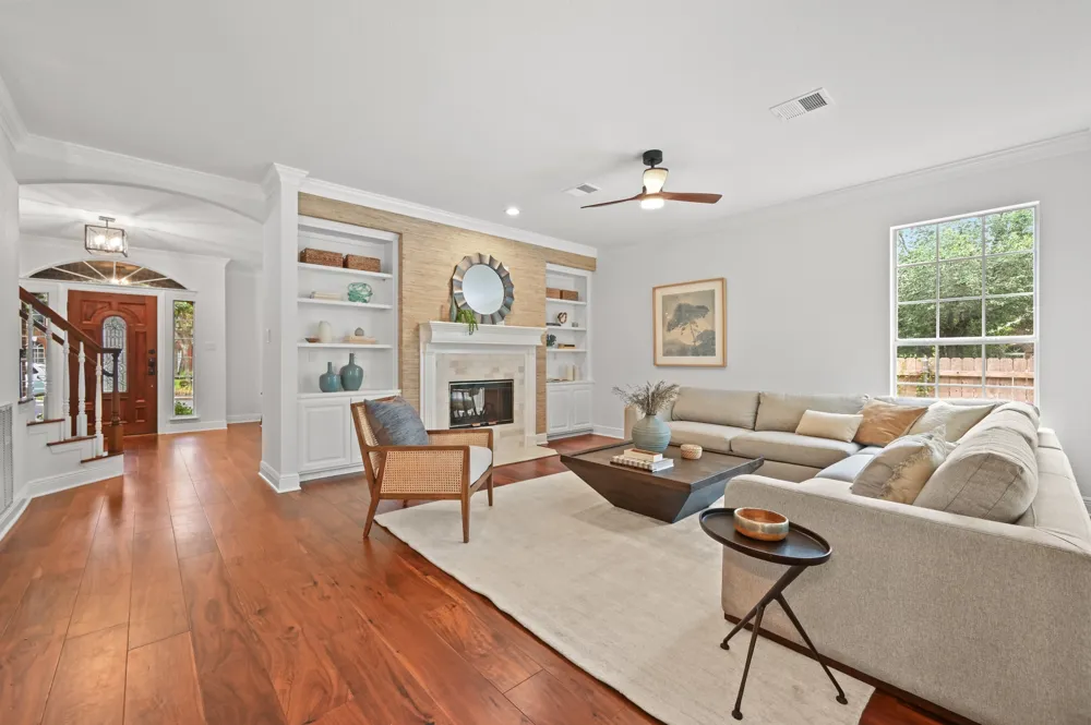 4030 Shavano Drive Austin, TX 78749