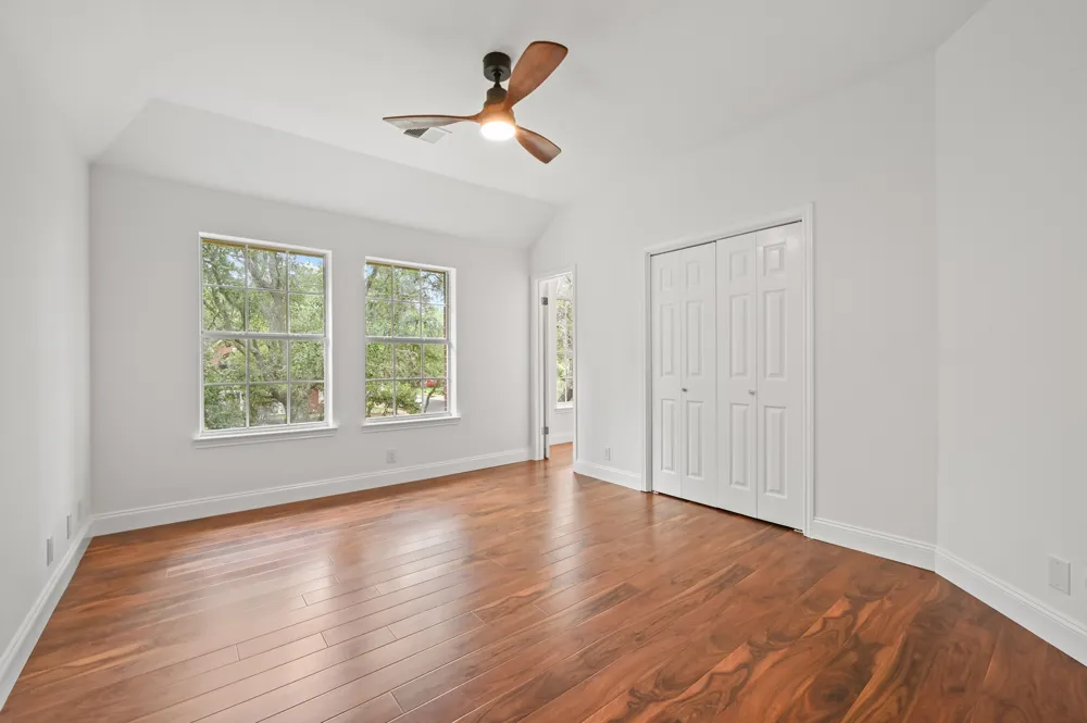 4030 Shavano Drive Austin, TX 78749