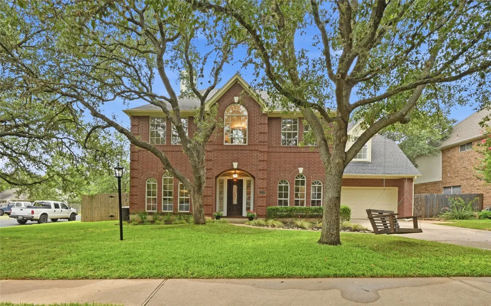 4030 Shavano Drive Austin, TX 78749