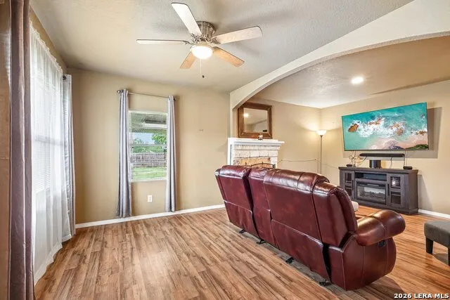 4229 & 4225 Mansion Von Ormy, TX 78073