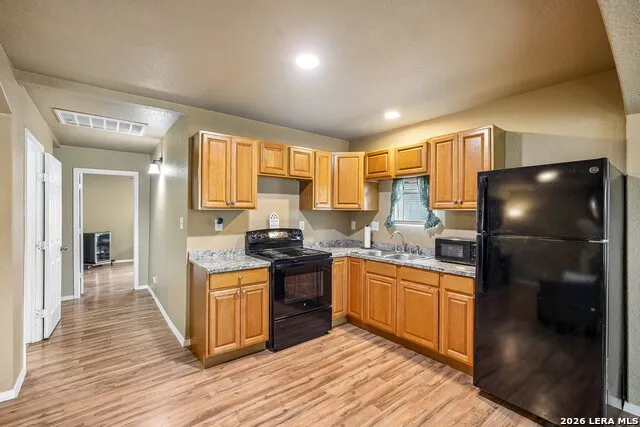 4229 & 4225 Mansion Von Ormy, TX 78073
