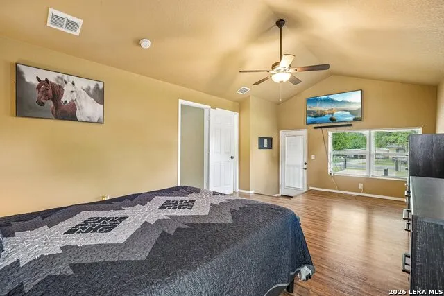 4229 & 4225 Mansion Von Ormy, TX 78073