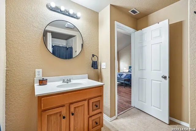 4229 & 4225 Mansion Von Ormy, TX 78073