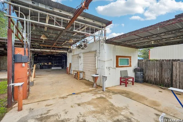 4229 & 4225 Mansion Von Ormy, TX 78073