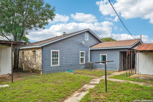 4229 & 4225 Mansion Von Ormy, TX 78073
