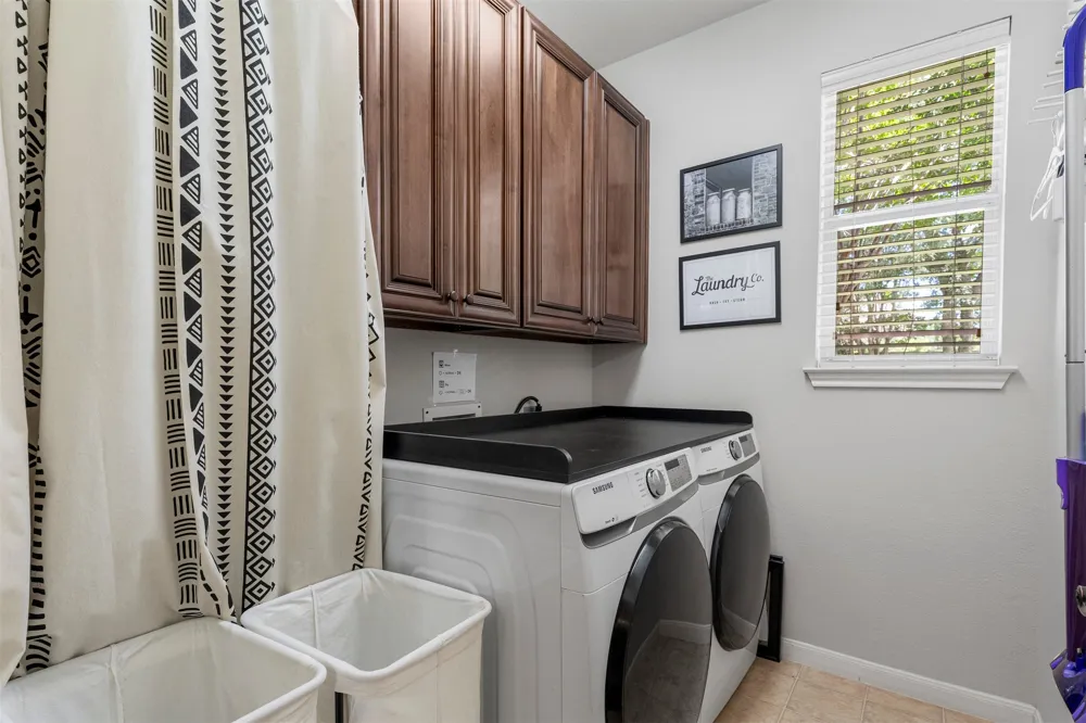 5421 Korth Drive Austin, TX 78749