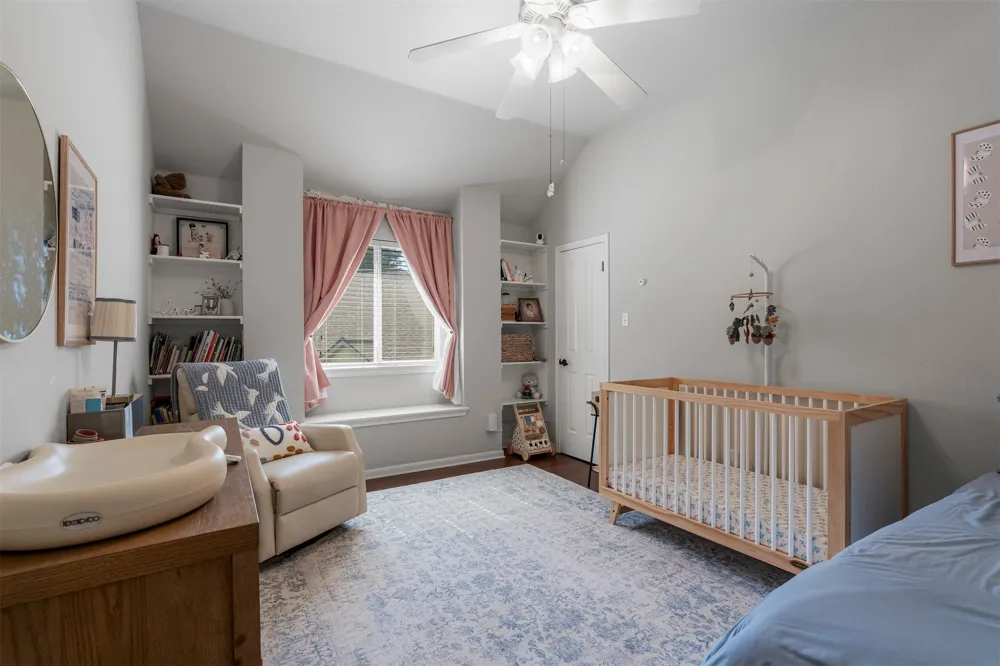 5421 Korth Drive Austin, TX 78749