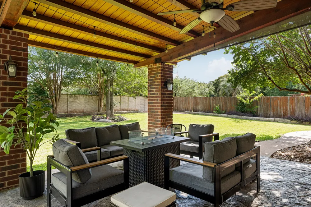 5421 Korth Drive Austin, TX 78749