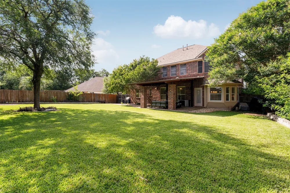 5421 Korth Drive Austin, TX 78749
