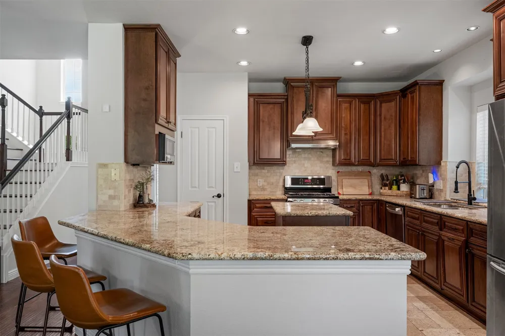 5421 Korth Drive Austin, TX 78749