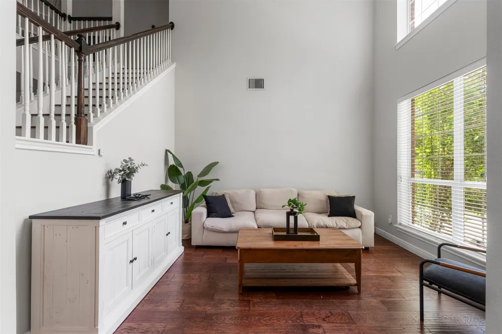 5421 Korth Drive Austin, TX 78749