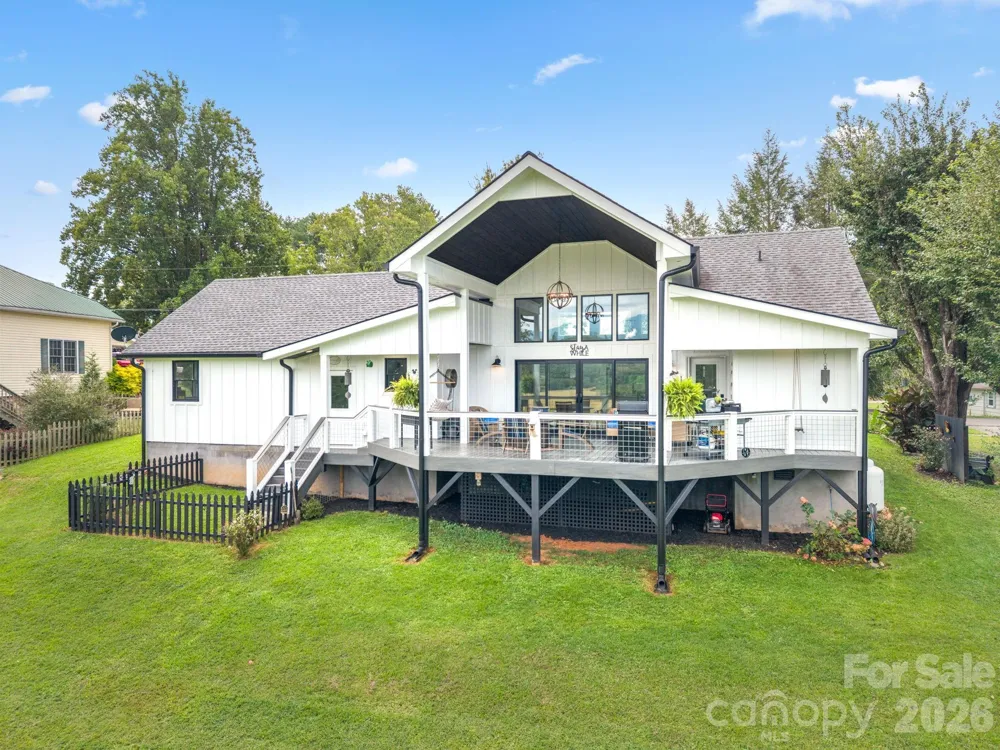 101 Mill Street Hayesville, NC 28904