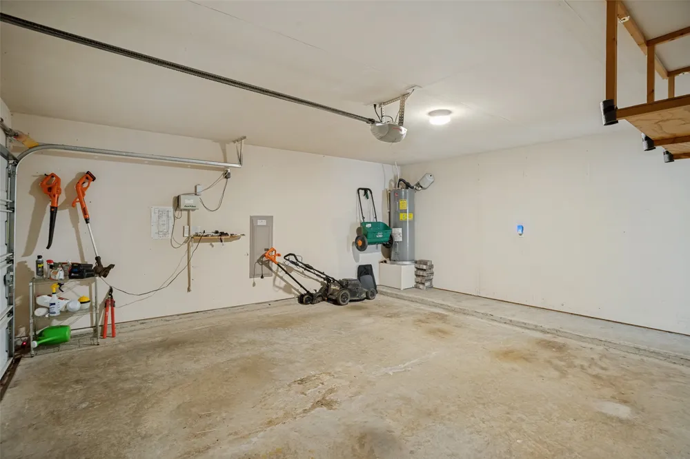 8835 Tucker Street Cross Roads, TX 76227